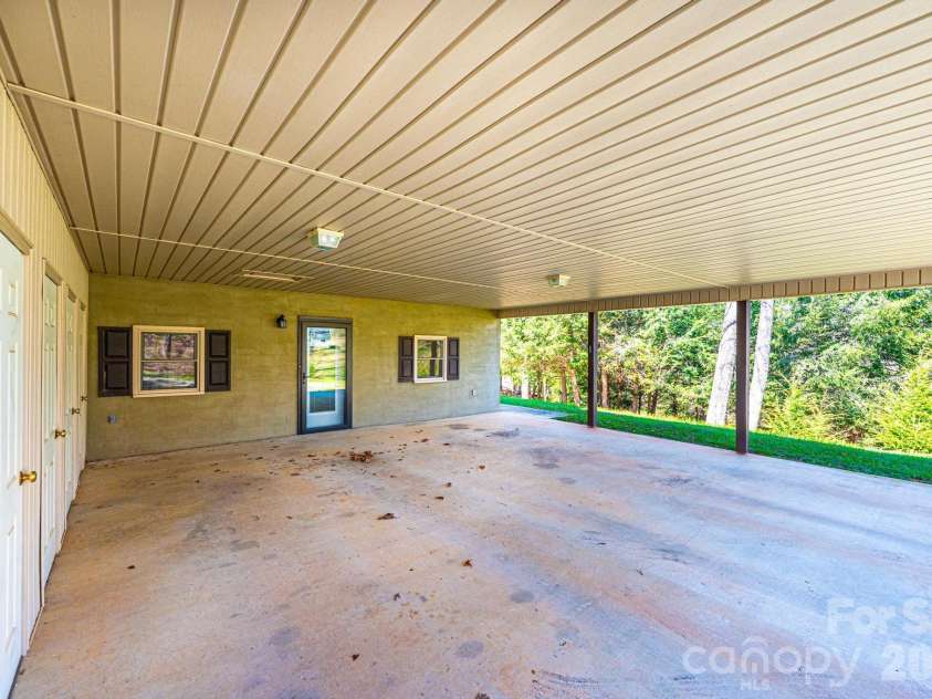3855 Angelic Way, Lenoir, NC 28645.  MLS# CAR4361517, YatesRealty ID 19188. 