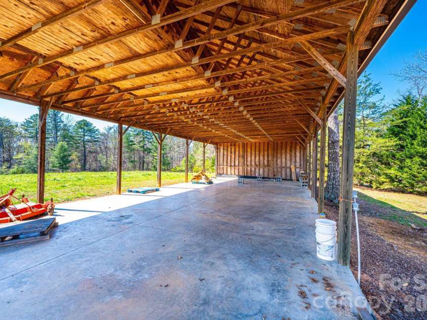 3855 Angelic Way, Lenoir, NC 28645.  MLS# CAR4361517, YatesRealty ID 19188. 