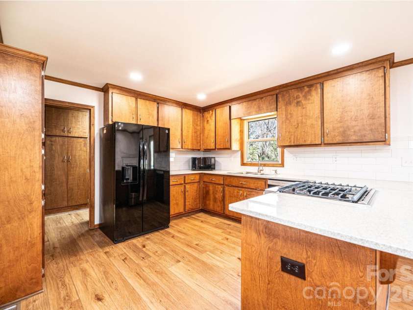 3855 Angelic Way, Lenoir, NC 28645.  MLS# CAR4361517, YatesRealty ID 19188. 