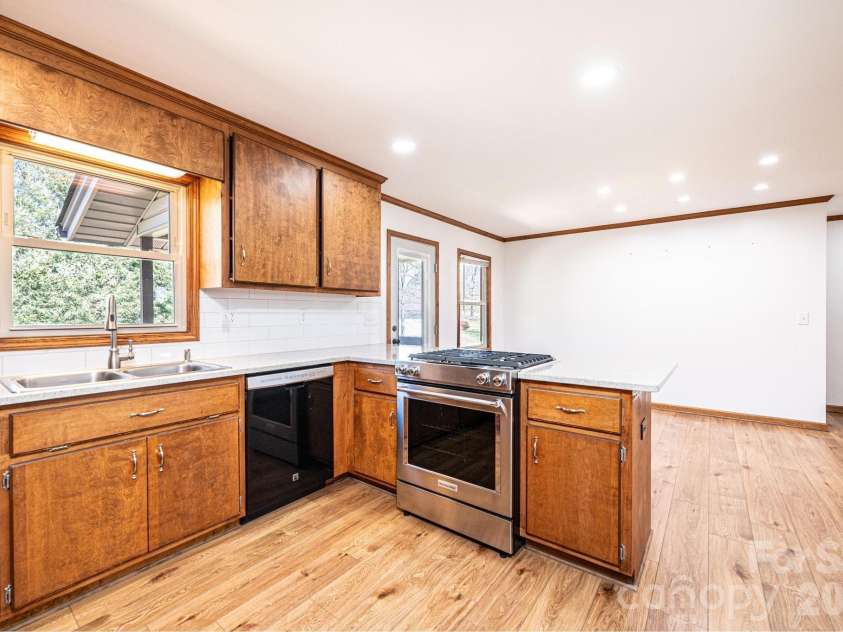 3855 Angelic Way, Lenoir, NC 28645.  MLS# CAR4361517, YatesRealty ID 19188. 
