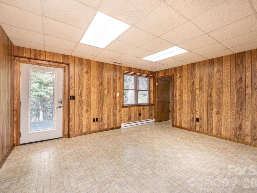 3855 Angelic Way, Lenoir, NC 28645.  MLS# CAR4361517, YatesRealty ID 19188. 