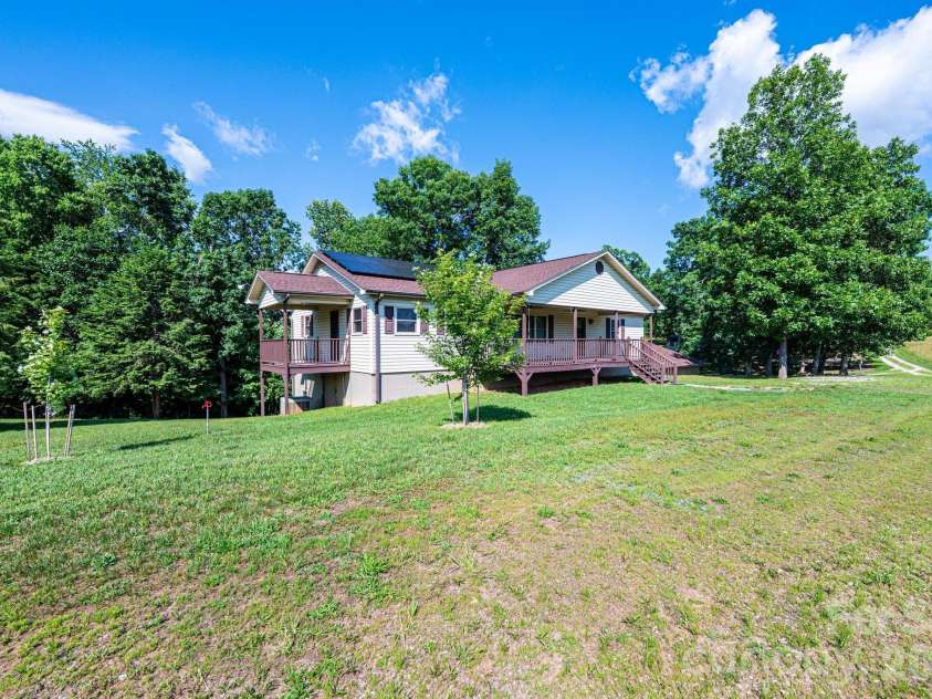 3855 Angelic Way, Lenoir, NC 28645.  MLS# CAR4361517, YatesRealty ID 19188. 