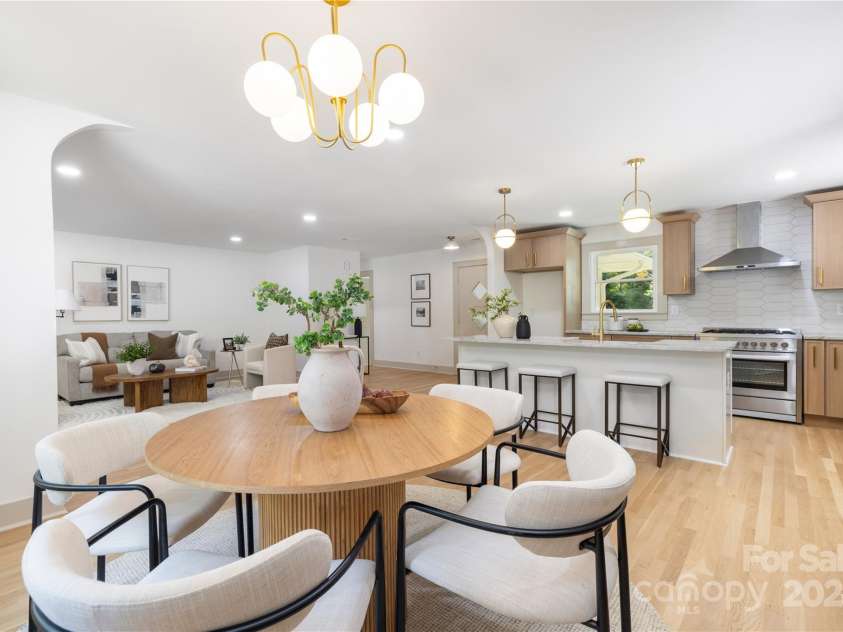 4929 Prentice Place, Charlotte, NC 28210.  MLS# CAR4267587, YatesRealty ID 19189. 