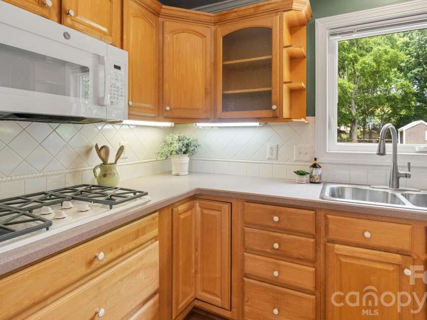 8809 Fairview Road, Mint Hill, NC 28227.  MLS# CAR4377064, YatesRealty ID 19189. 