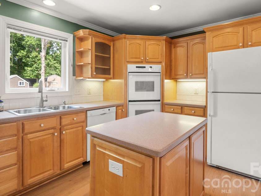 8809 Fairview Road, Mint Hill, NC 28227.  MLS# CAR4377064, YatesRealty ID 19189. 