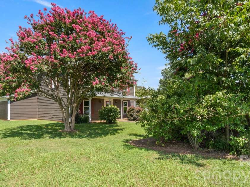 8809 Fairview Road, Mint Hill, NC 28227.  MLS# CAR4377064, YatesRealty ID 19189. 