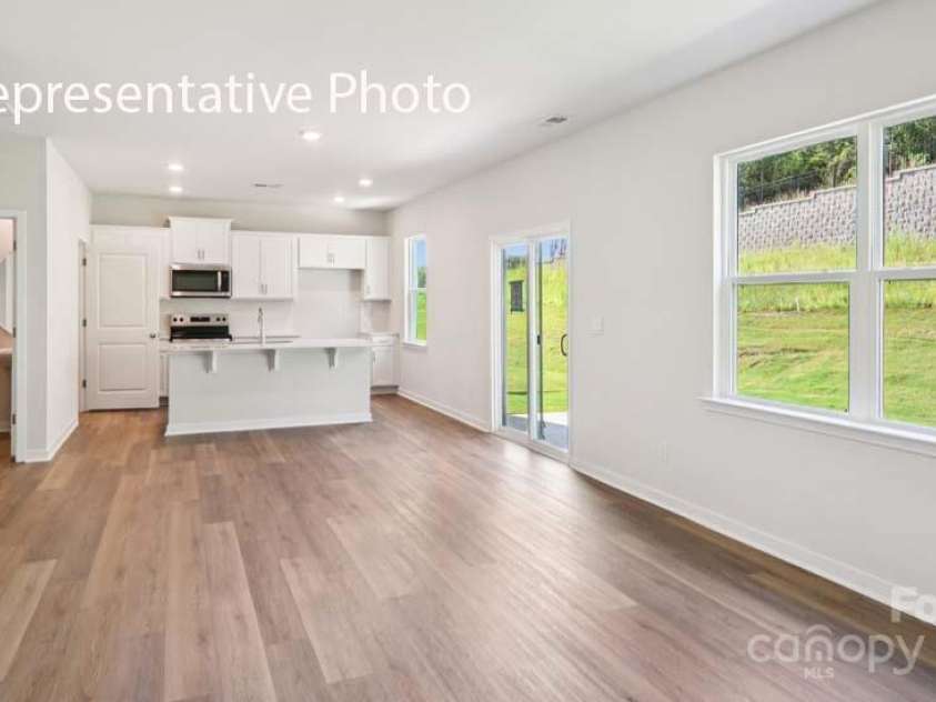 572 Dazzle Loop, Newton, NC 28658.  MLS# CAR4334728, YatesRealty ID 1919. 