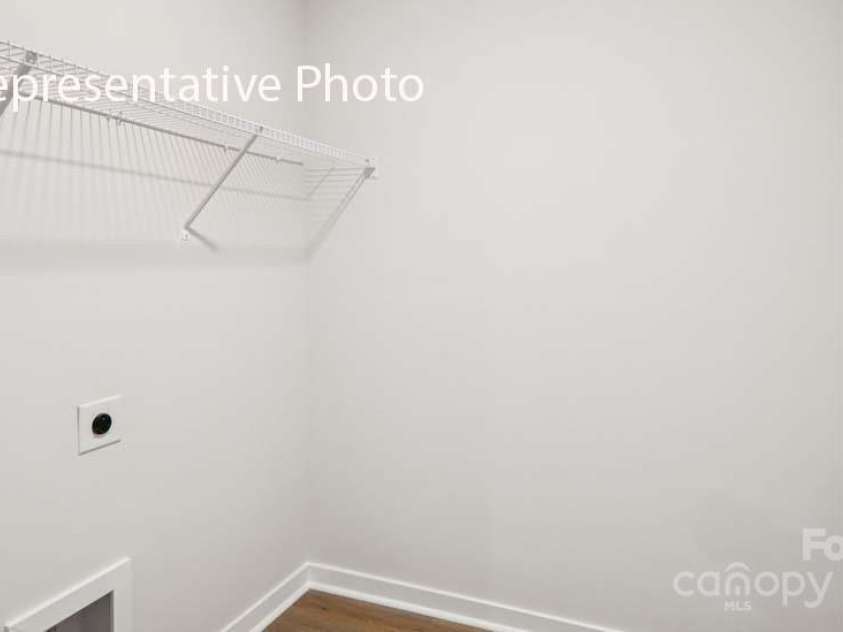 572 Dazzle Loop, Newton, NC 28658.  MLS# CAR4334728, YatesRealty ID 1919. 