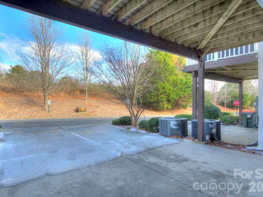 601 Sixth Baxter Crossing, Fort Mill, SC 29708.  MLS# CAR4336554, YatesRealty ID 1919. 