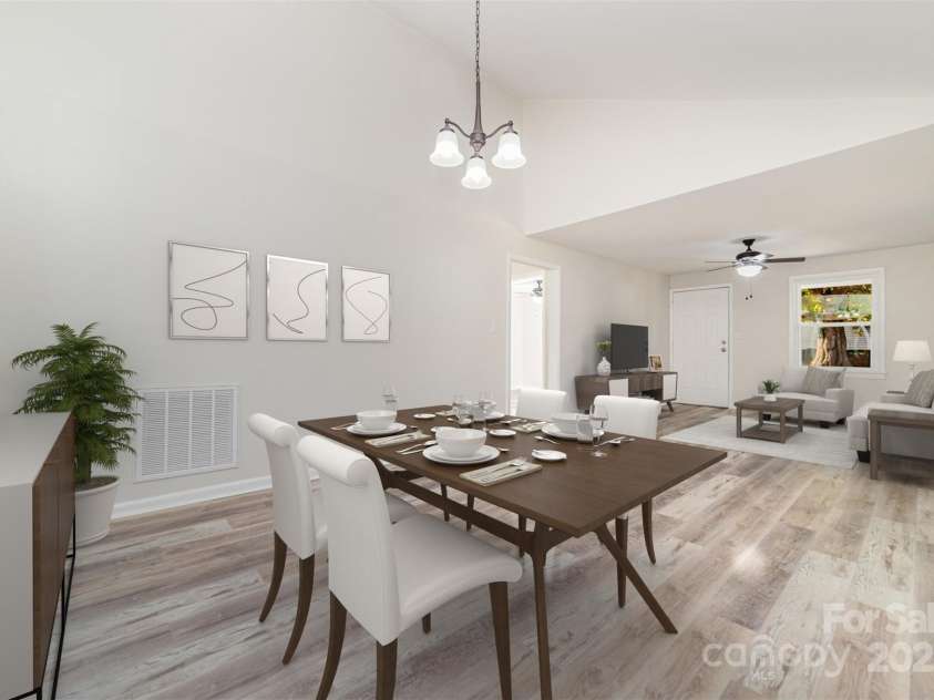 211 Putnam Street, Shelby, NC 28152.  MLS# CAR4306063, YatesRealty ID 19190. Virtually Staged