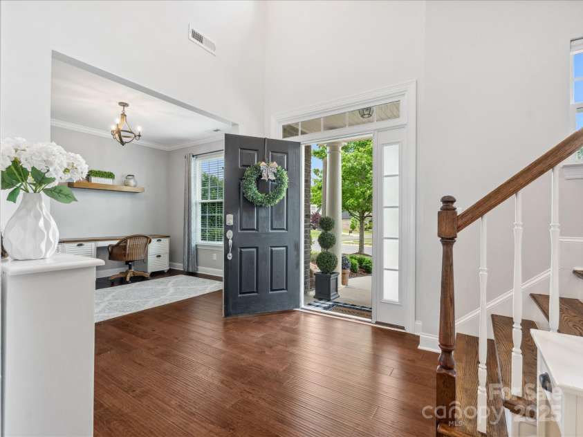 2467 Chatham Drive, Fort Mill, SC 29707.  MLS# CAR4252977, YatesRealty ID 19191. 