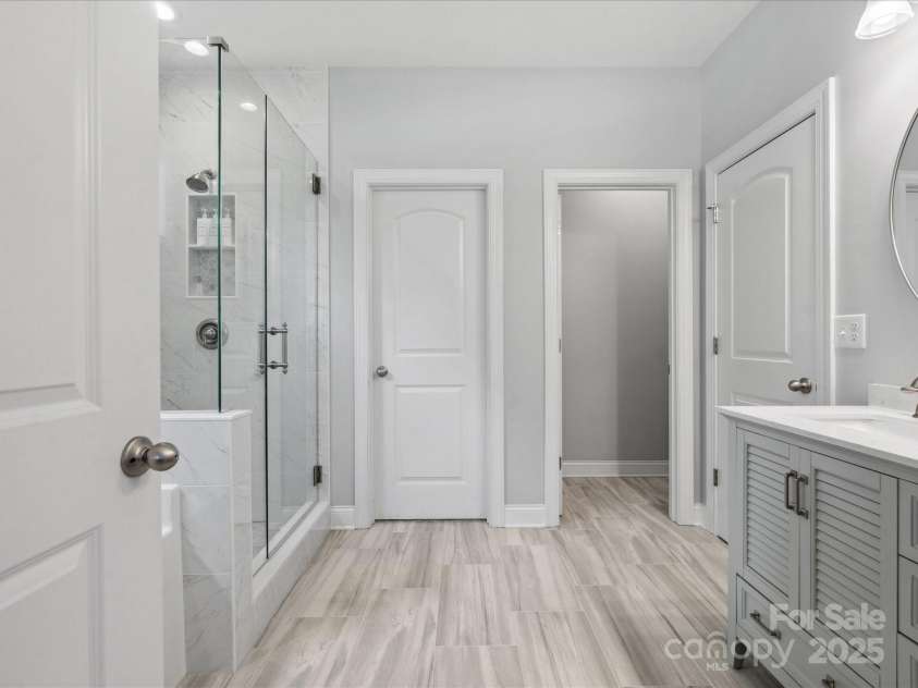 2467 Chatham Drive, Fort Mill, SC 29707.  MLS# CAR4252977, YatesRealty ID 19191. 