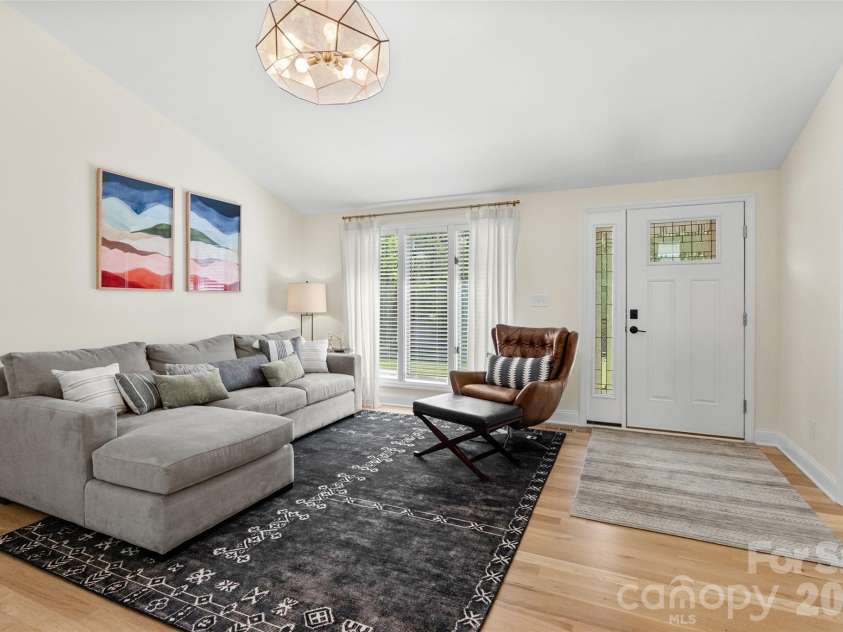 3654 Dobys Bridge Road, Fort Mill, SC 29715.  MLS# CAR4366903, YatesRealty ID 19192. 