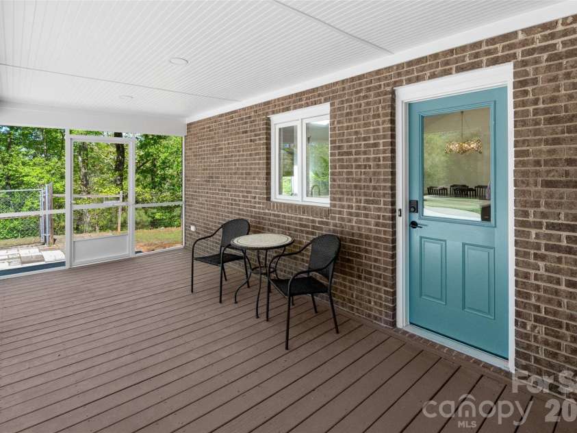 3654 Dobys Bridge Road, Fort Mill, SC 29715.  MLS# CAR4366903, YatesRealty ID 19192. 