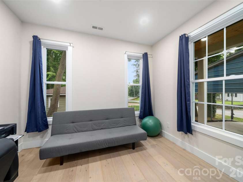 204 Maple Avenue, Marion, NC 28752.  MLS# CAR4338349, YatesRealty ID 19194. Bonus room on main used as office