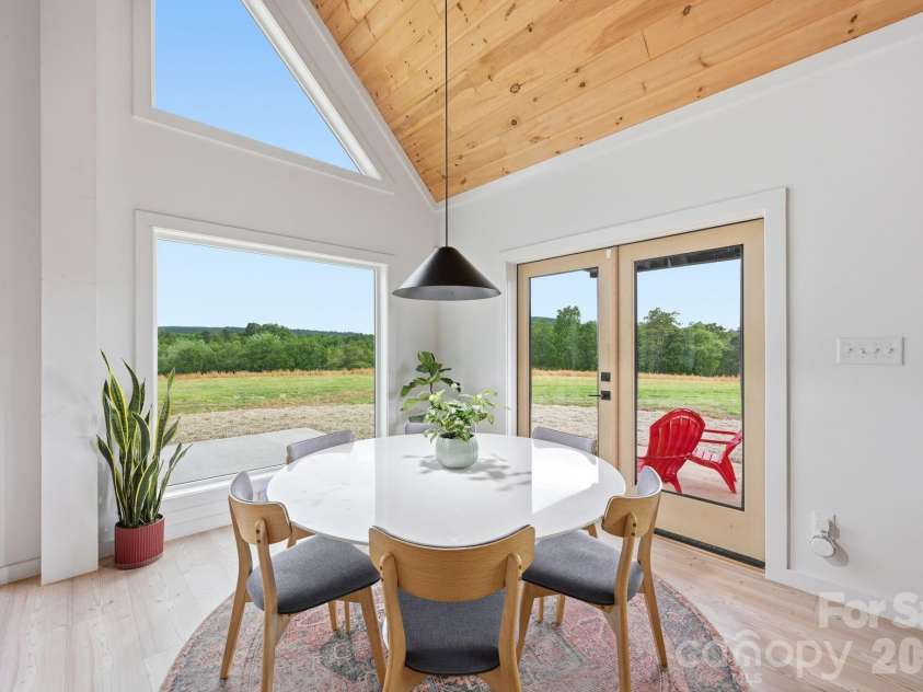 211 Race Path Road, Union Grove, NC 28689.  MLS# CAR4373837, YatesRealty ID 19194. 