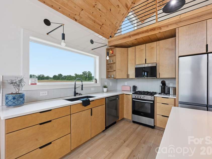 211 Race Path Road, Union Grove, NC 28689.  MLS# CAR4373837, YatesRealty ID 19194. 