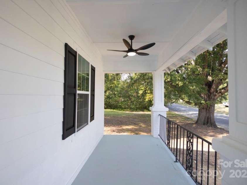 615 English Street, Monroe, NC 28110.  MLS# CAR4177712, YatesRealty ID 19195. 