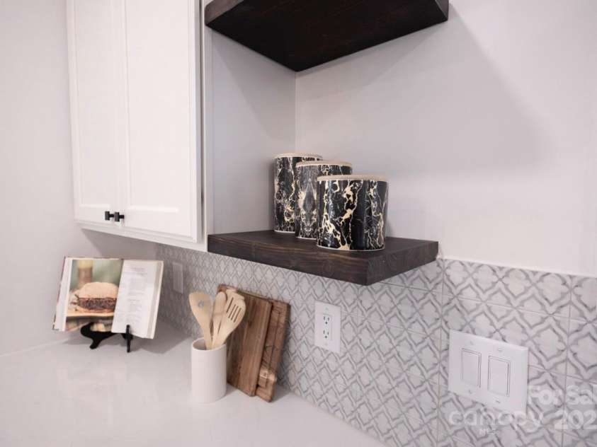 615 English Street, Monroe, NC 28110.  MLS# CAR4177712, YatesRealty ID 19195. 