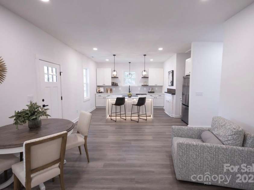 615 English Street, Monroe, NC 28110.  MLS# CAR4177712, YatesRealty ID 19195. 