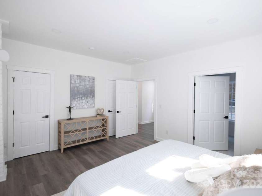 615 English Street, Monroe, NC 28110.  MLS# CAR4177712, YatesRealty ID 19195. 