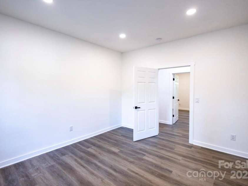 615 English Street, Monroe, NC 28110.  MLS# CAR4177712, YatesRealty ID 19195. 