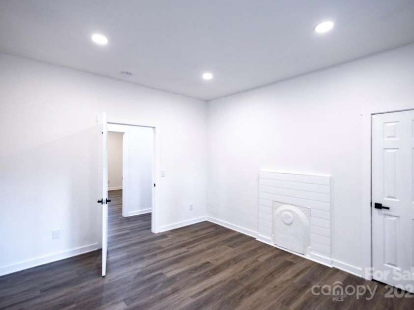 615 English Street, Monroe, NC 28110.  MLS# CAR4177712, YatesRealty ID 19195. 