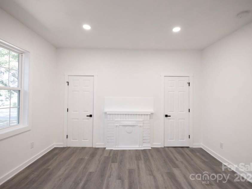 615 English Street, Monroe, NC 28110.  MLS# CAR4177712, YatesRealty ID 19195. 