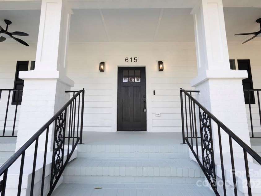 615 English Street, Monroe, NC 28110.  MLS# CAR4177712, YatesRealty ID 19195. 