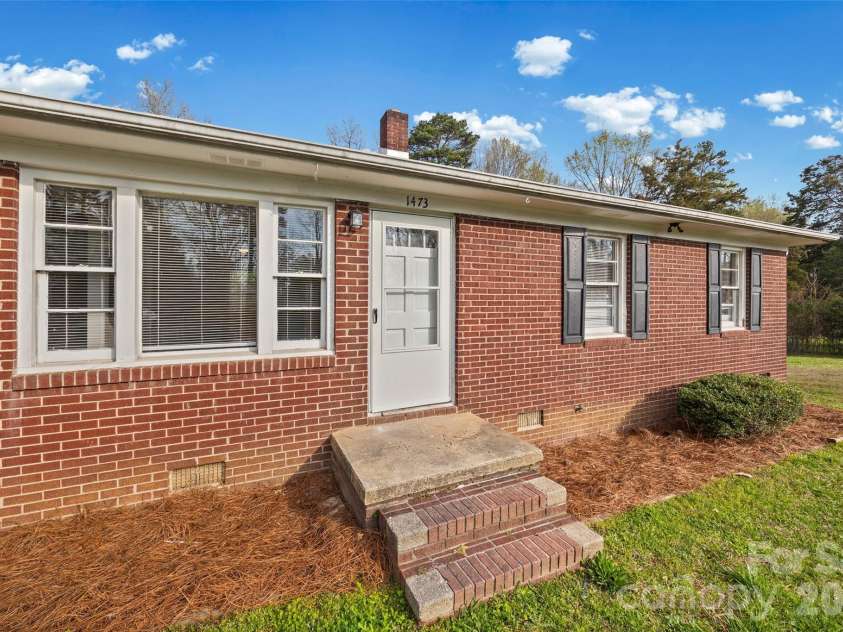 1473 Sturgis Road, Rock Hill, SC 29730.  MLS# CAR4360575, YatesRealty ID 19198. 