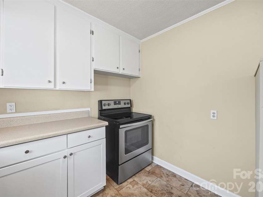 1473 Sturgis Road, Rock Hill, SC 29730.  MLS# CAR4360575, YatesRealty ID 19198. 