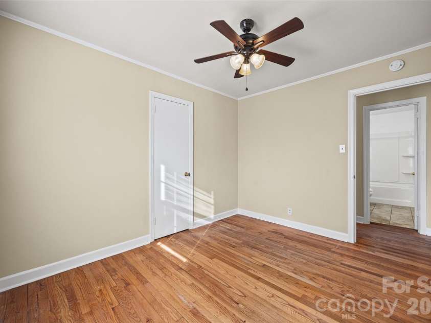 1473 Sturgis Road, Rock Hill, SC 29730.  MLS# CAR4360575, YatesRealty ID 19198. 