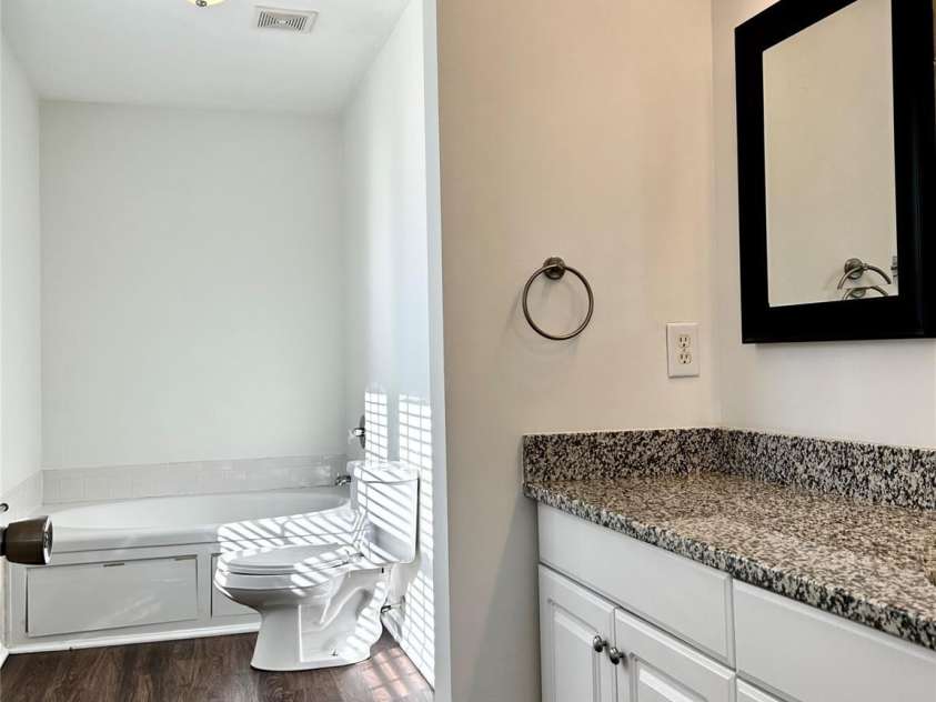 5905 Waverly Lynn Lane, Charlotte, NC 28269.  MLS# CAR4227200, YatesRealty ID 19198. 