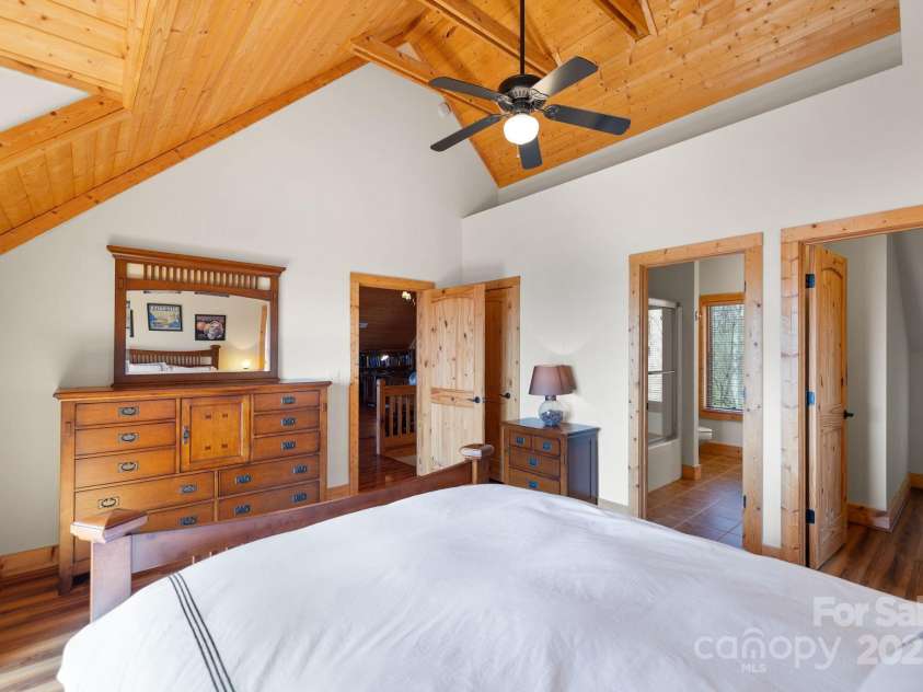 277 Kestrel Court, Sapphire, NC 28774.  MLS# CAR4238900, YatesRealty ID 19199. 