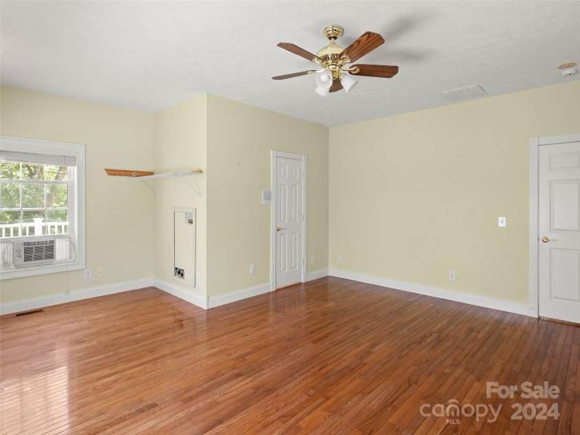 4901 Brevard Road, Horse Shoe, NC 28742.  MLS# CAR4180919, YatesRealty ID 192. 