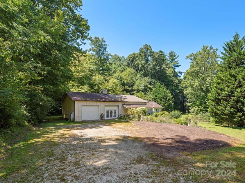 4901 Brevard Road, Horse Shoe, NC 28742.  MLS# CAR4180919, YatesRealty ID 192. 