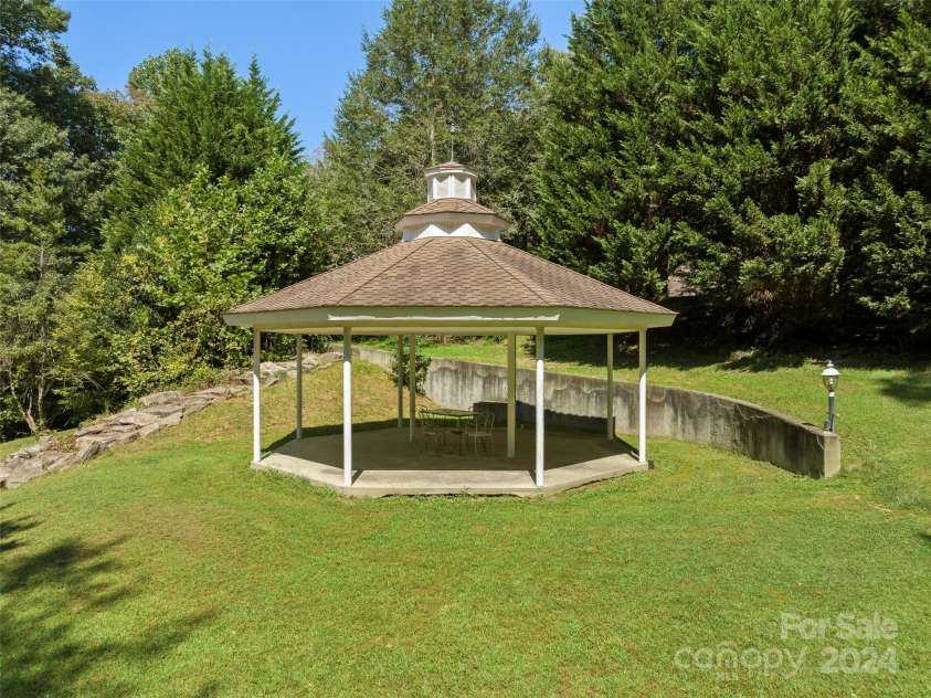 4901 Brevard Road, Horse Shoe, NC 28742.  MLS# CAR4180919, YatesRealty ID 192. 