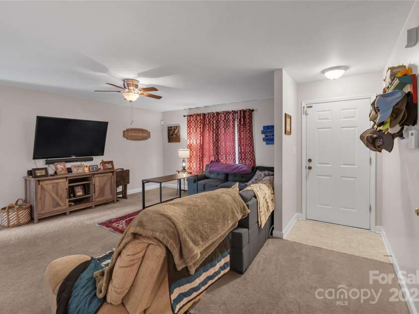 1213 Sandra Court, Belmont, NC 28012.  MLS# CAR4310532, YatesRealty ID 1920. 