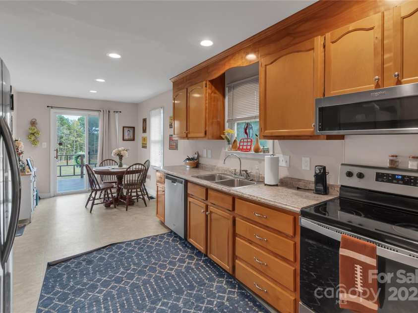 1213 Sandra Court, Belmont, NC 28012.  MLS# CAR4310532, YatesRealty ID 1920. 