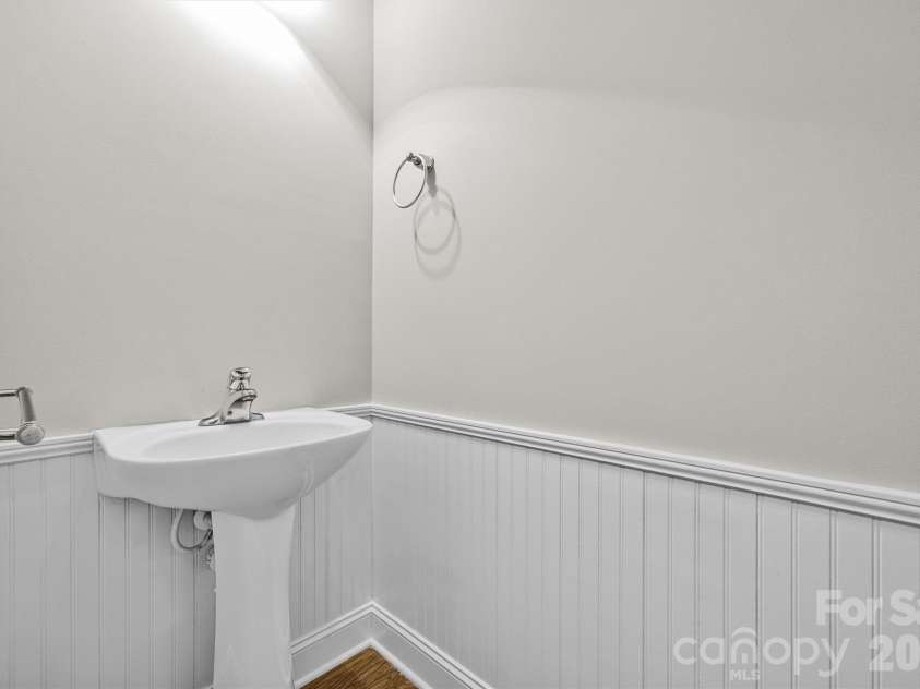 15224 Barossa Valley Street, Charlotte, NC 28277.  MLS# CAR4305122, YatesRealty ID 1920. 