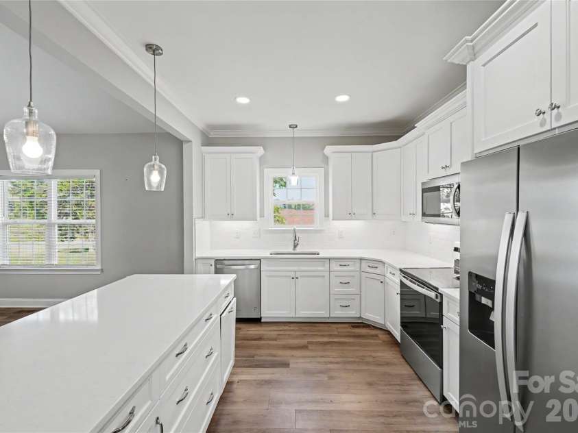 417 Virginia Avenue, Bessemer City, NC 28016.  MLS# CAR4358848, YatesRealty ID 19200. 