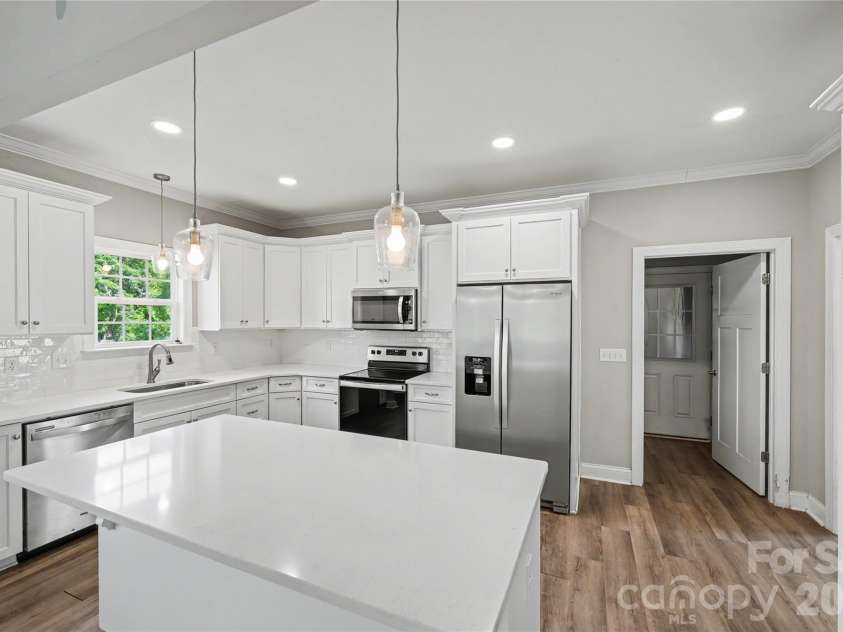 417 Virginia Avenue, Bessemer City, NC 28016.  MLS# CAR4358848, YatesRealty ID 19200. 