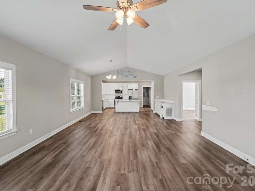 417 Virginia Avenue, Bessemer City, NC 28016.  MLS# CAR4358848, YatesRealty ID 19200. 