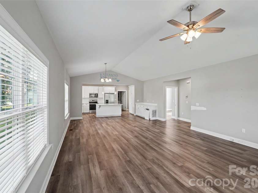 417 Virginia Avenue, Bessemer City, NC 28016.  MLS# CAR4358848, YatesRealty ID 19200. 