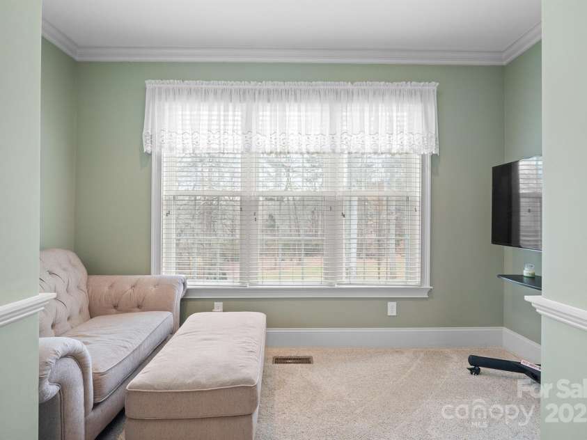 8143 Summit Ridge Drive, Catawba, NC 28609.  MLS# CAR4223095, YatesRealty ID 19201. 