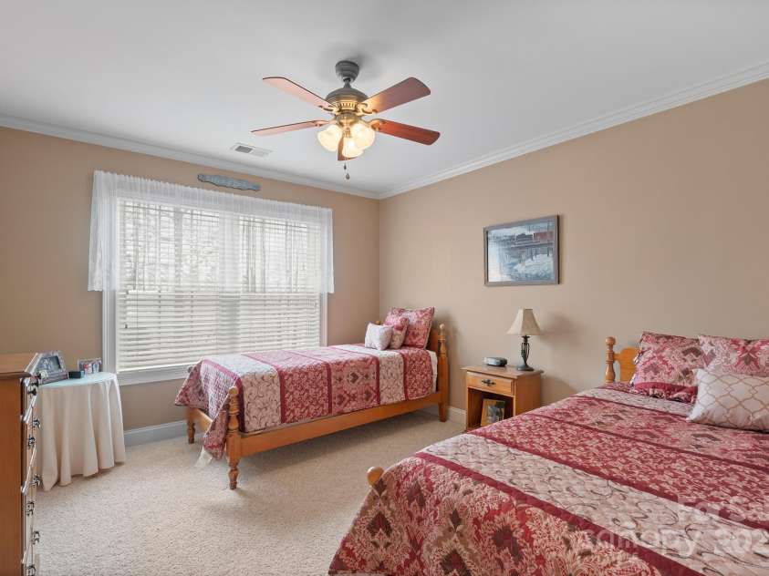 8143 Summit Ridge Drive, Catawba, NC 28609.  MLS# CAR4223095, YatesRealty ID 19201. 