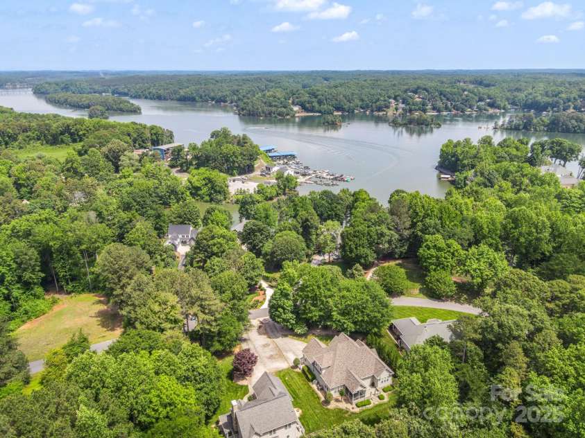8143 Summit Ridge Drive, Catawba, NC 28609.  MLS# CAR4223095, YatesRealty ID 19201. 