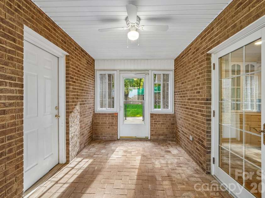 361 Stonemarker Road, Mooresville, NC 28117.  MLS# CAR4374361, YatesRealty ID 19204. 