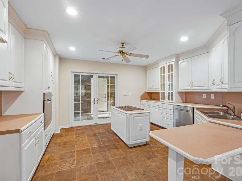 361 Stonemarker Road, Mooresville, NC 28117.  MLS# CAR4374361, YatesRealty ID 19204. 