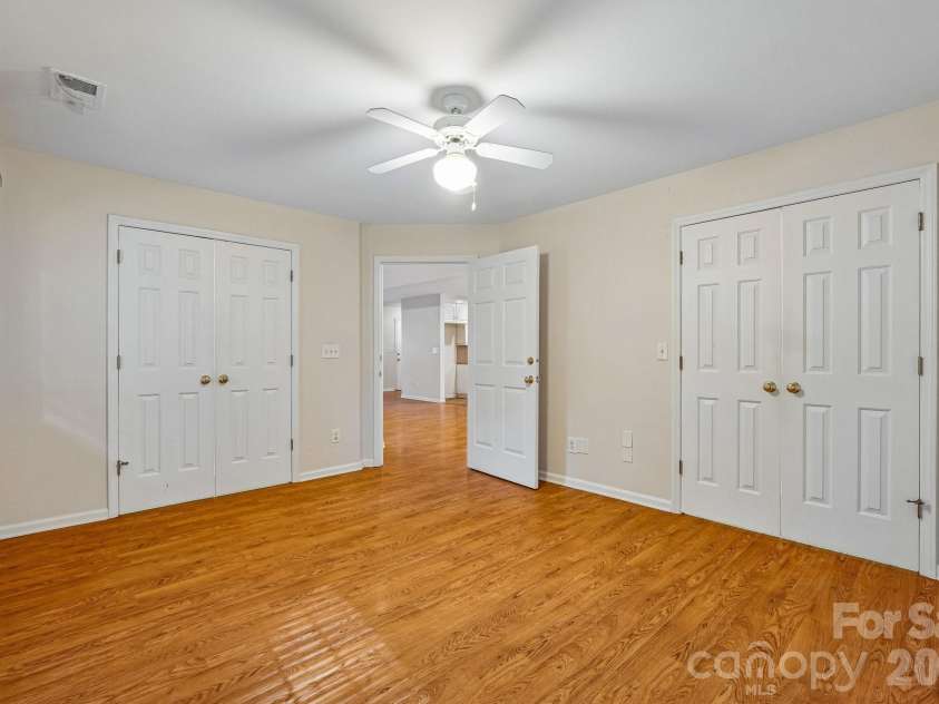 361 Stonemarker Road, Mooresville, NC 28117.  MLS# CAR4374361, YatesRealty ID 19204. 